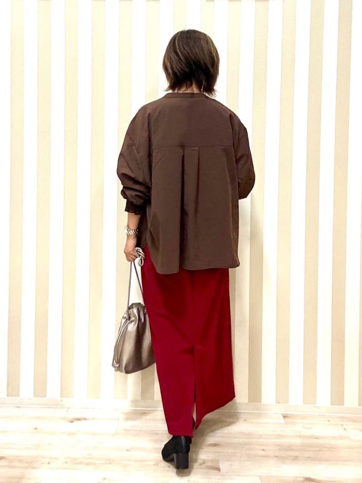 pieceさんの「SHOO･LA･RUE｜グラフィックアソート ベーシックロンT」を使ったコーディネート