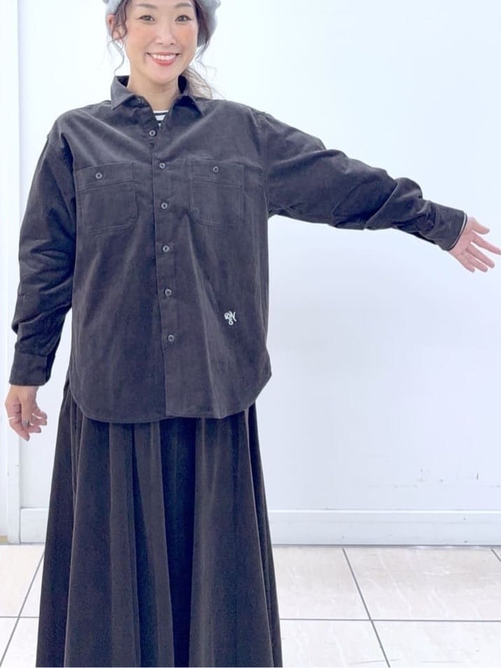 Osawaさんの「Dessin｜【選べる首元デザイン/洗える】クルーネックロングTシャツ」を使ったコーディネート