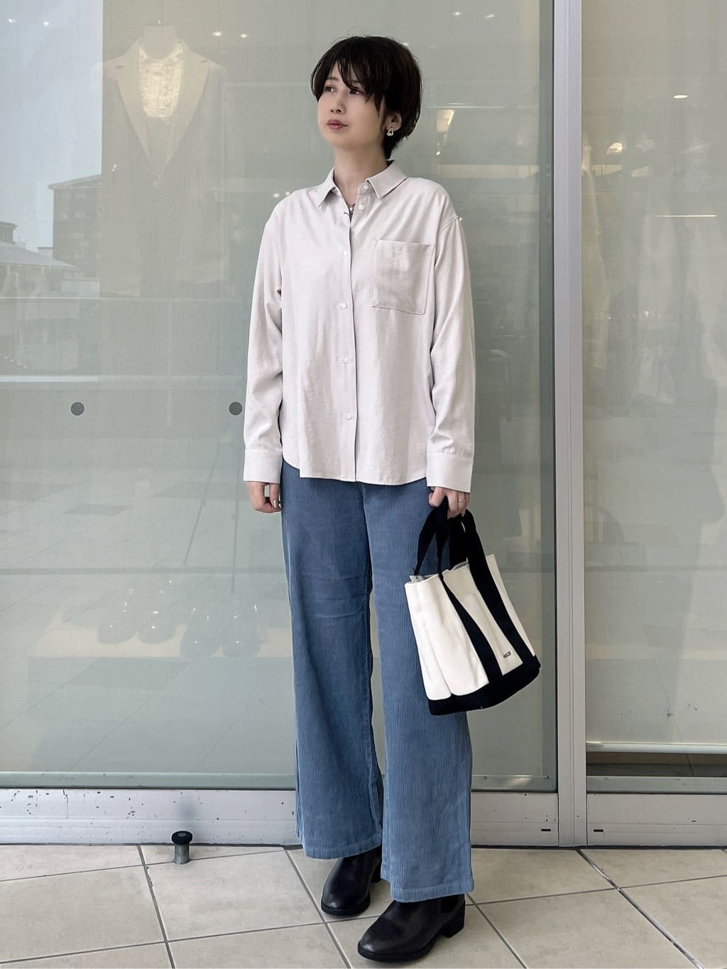 yo-koさんの「OPAQUE.CLIP｜スエードライクシャツ【洗濯機OK】」を使ったコーディネート