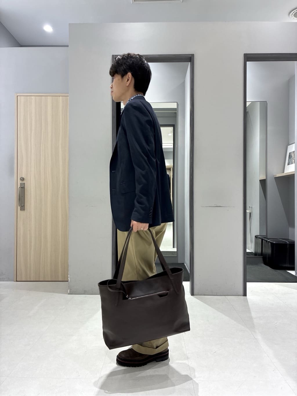 わいずみさんの「TAKEO KIKUCHI｜【360&deg;ストレッチ／セットアップ対応】None Of Stress ジャケット」を使ったコーディネート