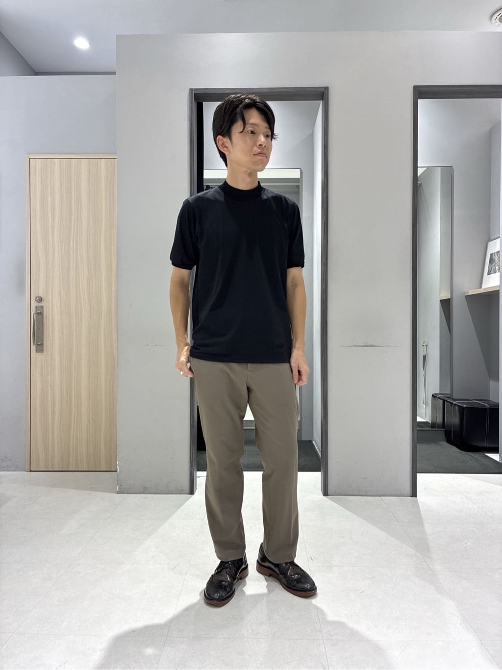 わいずみさんの「TAKEO KIKUCHI｜ボーラーハット柄 長袖シャツ」を使ったコーディネート