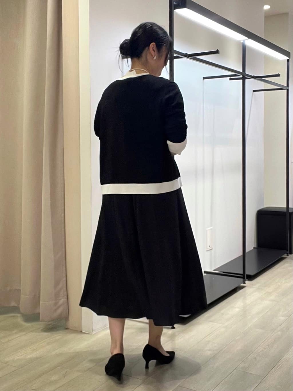 TOMOMIさんの「INDIVI｜【美シルエット】ノースリーブワンピース」を使ったコーディネート