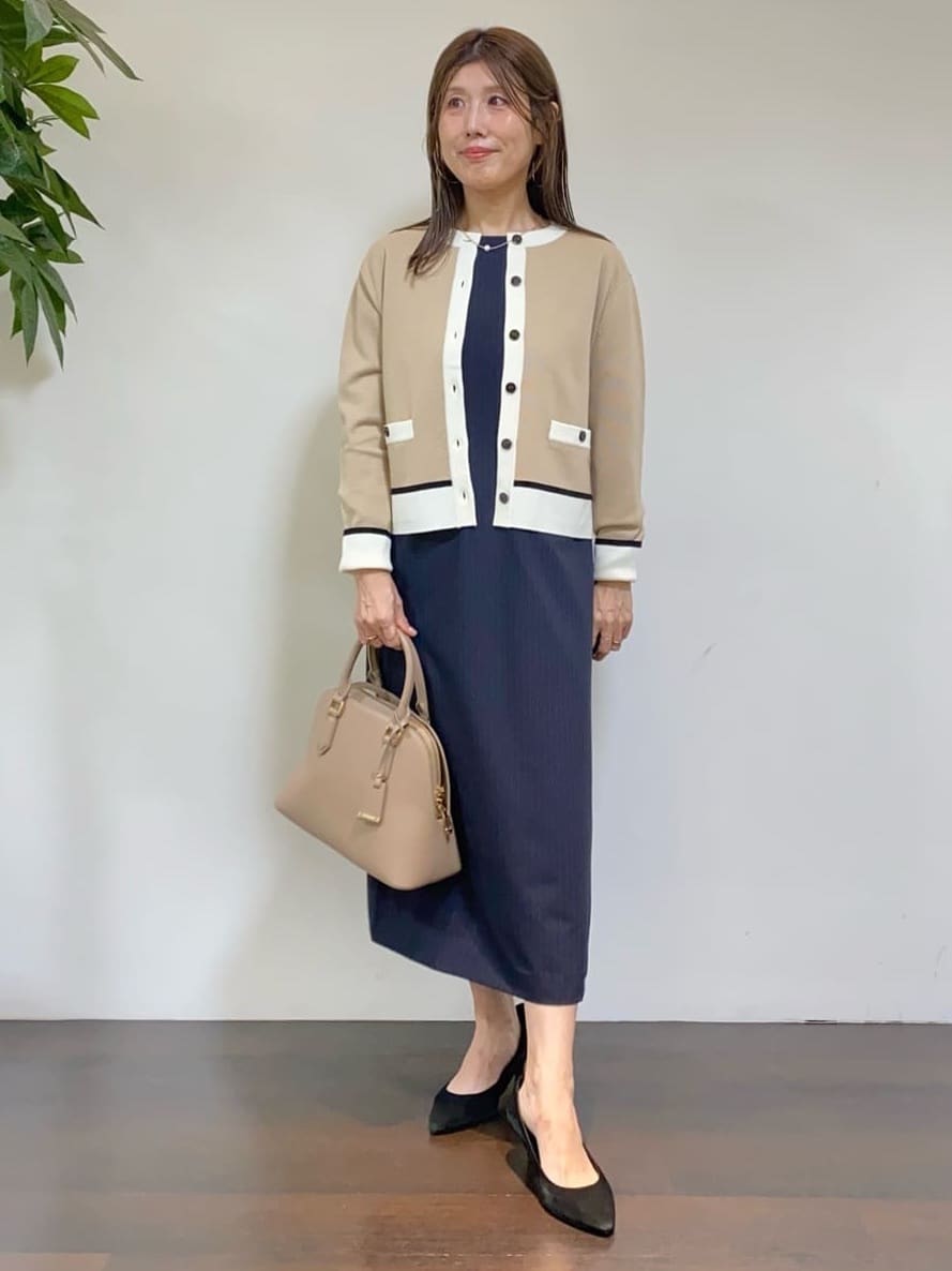 tomoさんの「UNTITLED｜【洗える/ストレッチ性】スーツライク ストライプワンピース」を使ったコーディネート