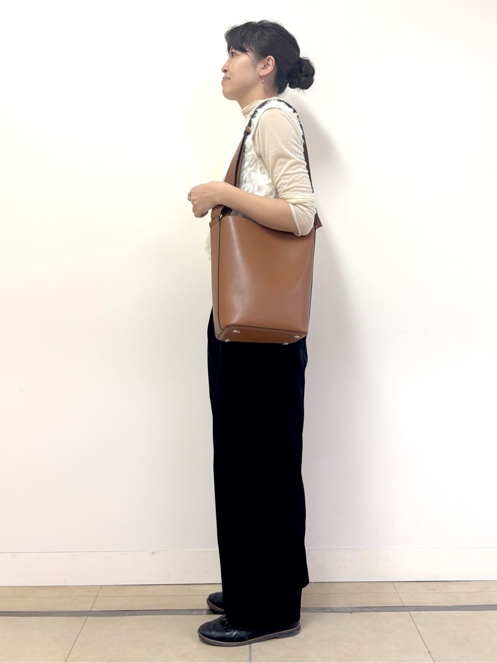 Harukaさんの「DRESSTERIOR｜【シアー素材】シアータートルトップス」を使ったコーディネート
