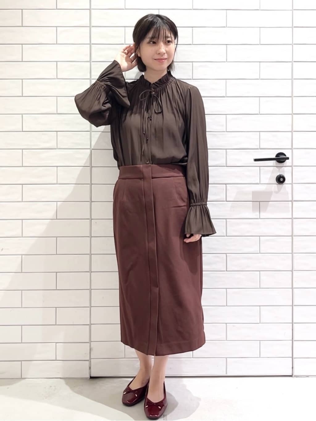 しおりさんの「OPAQUE.CLIP｜《美人百花掲載》名品フラットバレエシューズ」を使ったコーディネート