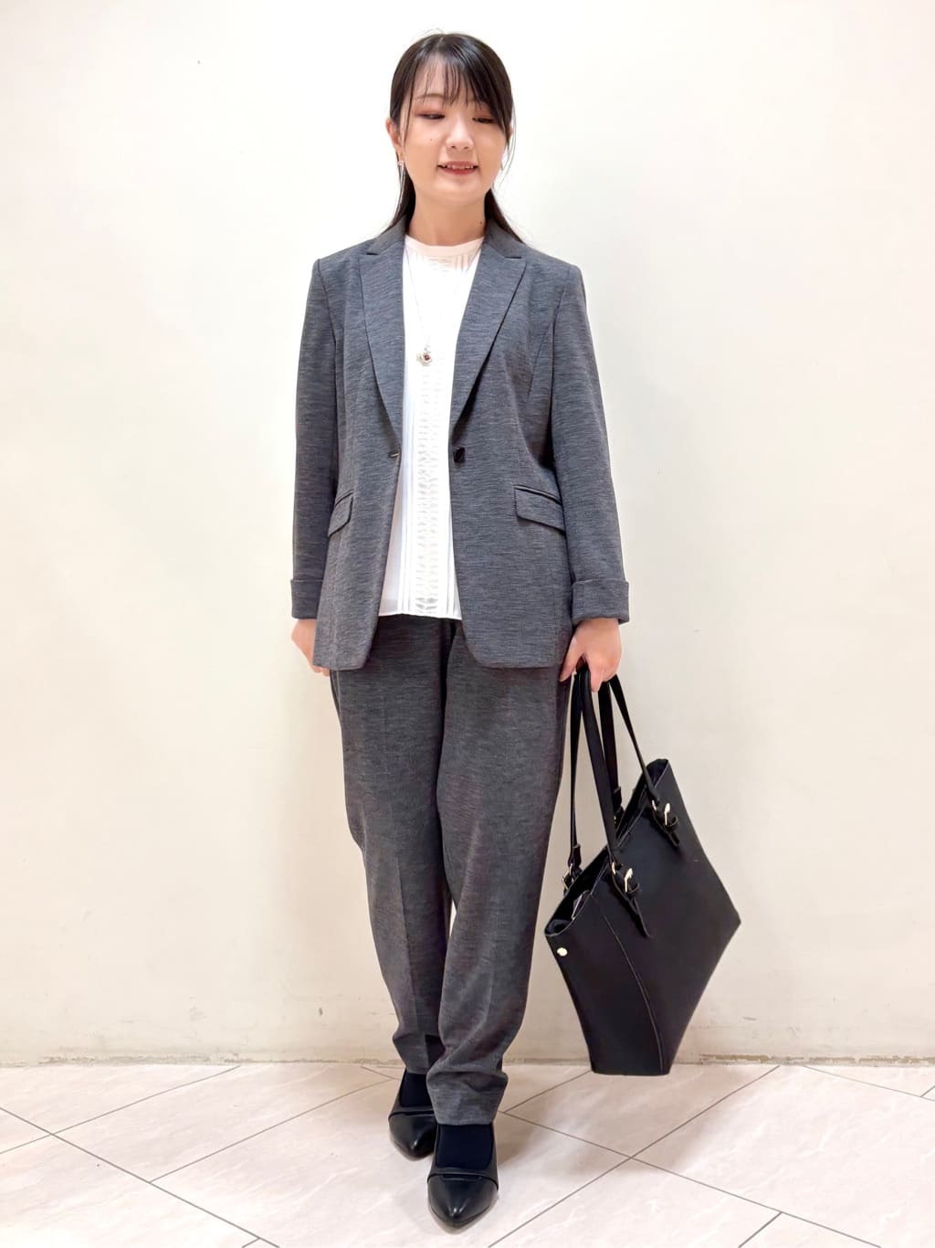 mikiさんの「Reflect｜【SS-4Lサイズ】スタンドネックブラウス」を使ったコーディネート