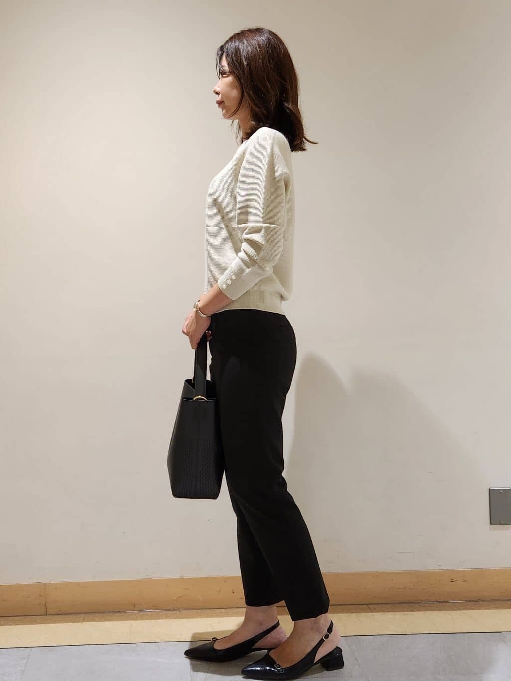 yukaさんの「COUP DE CHANCE｜【手洗い可／日本製】センタープレステーパードパンツ」を使ったコーディネート