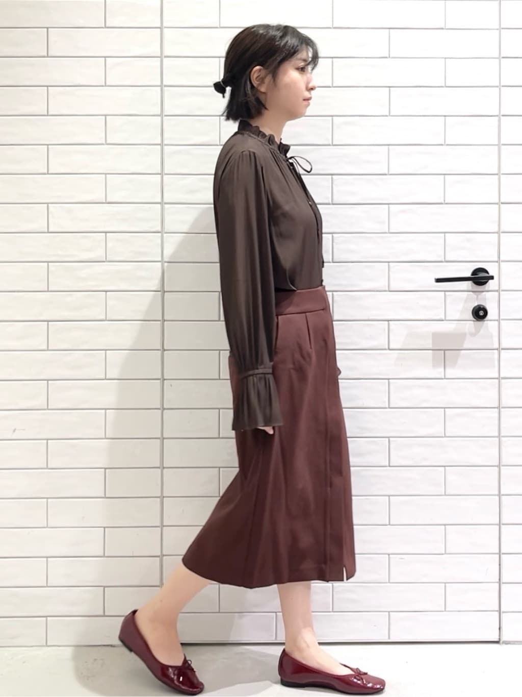 しおりさんの「OPAQUE.CLIP｜《美人百花掲載》名品フラットバレエシューズ」を使ったコーディネート