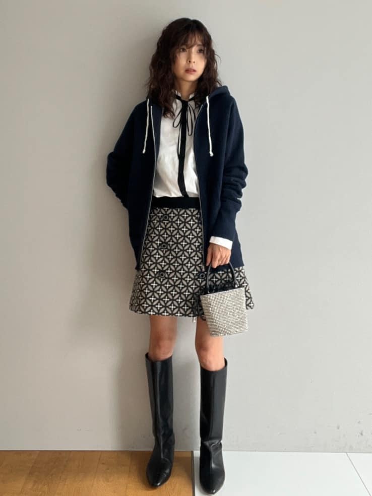misaさんの「DRESSTERIOR｜デキシー吊裏毛ジップアップパーカ」を使ったコーディネート