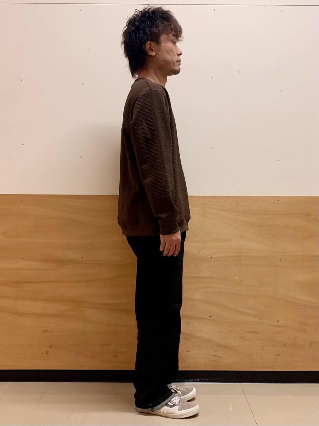 MATUさんの「THE SHOP TK｜【無地に飽きた方へ】ふくれジャカードスウェット　洗濯機OK/6色展開/ユニセックスでおすすめ！」を使ったコーディネート