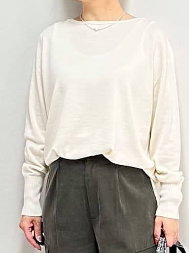みなこさんの「UNTITLED｜【8色展開/体型カバー】魅せるタイムレスニット」を使ったコーディネート