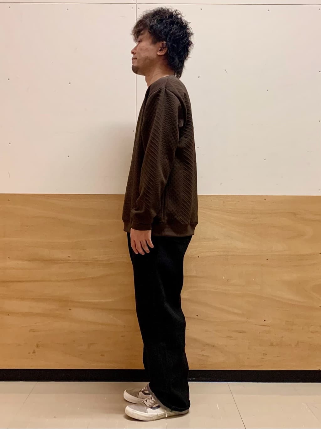 MATUさんの「THE SHOP TK｜【無地に飽きた方へ】ふくれジャカードスウェット　洗濯機OK/6色展開/ユニセックスでおすすめ！」を使ったコーディネート