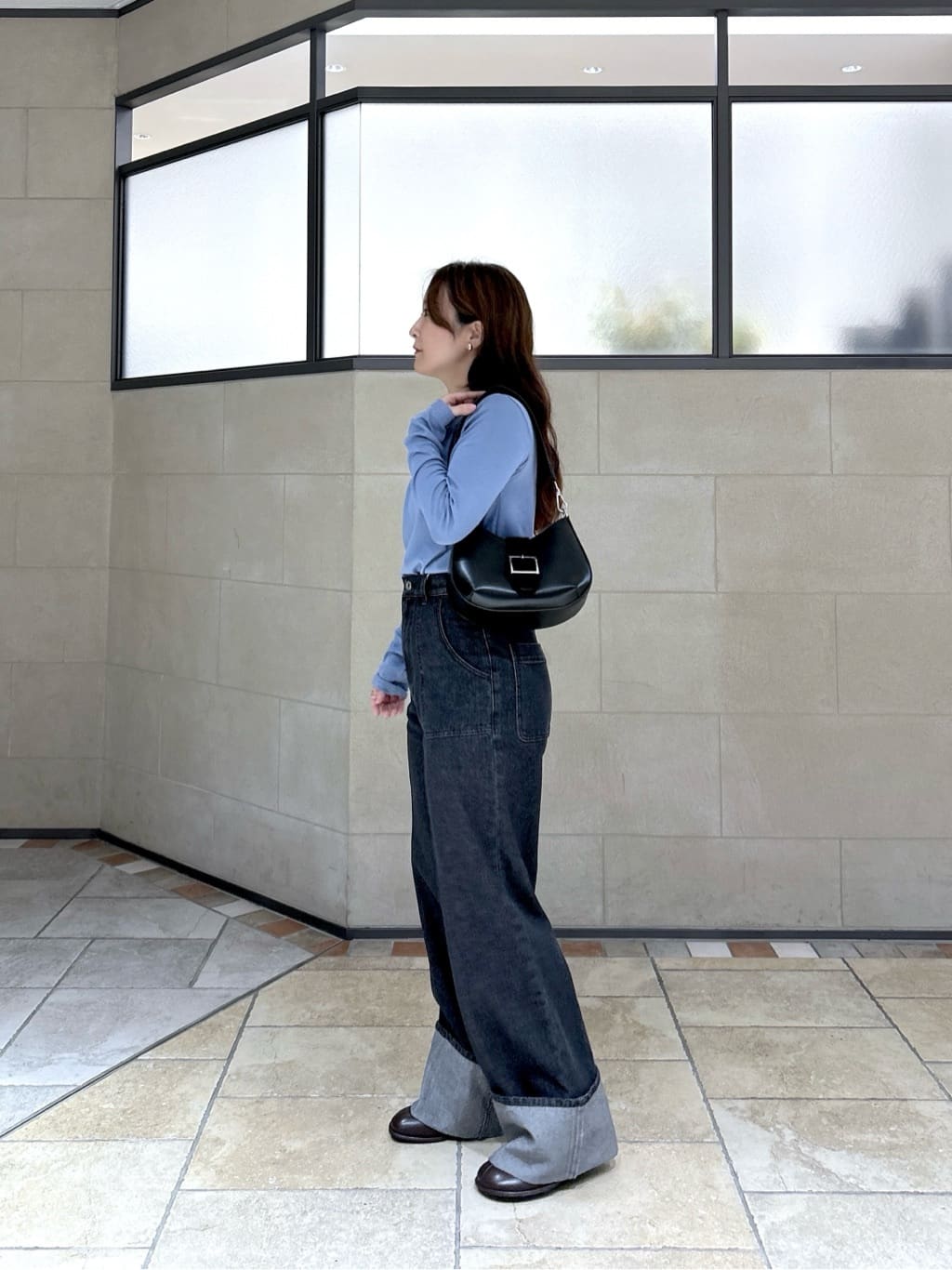よねさんの「INDIVI｜ロールアップデニム」を使ったコーディネート