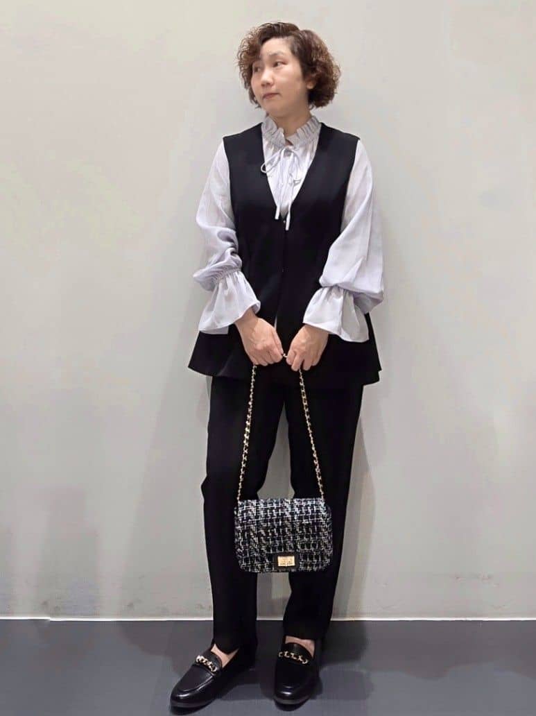 ゆきをさんの「OPAQUE.CLIP｜フリルカラーブラウス【洗濯機OK】」を使ったコーディネート