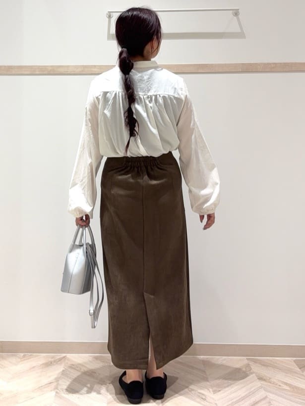 nanaさんの「SHOO･LA･RUE｜【洗濯機可/S-LL】リボンブラウス」を使ったコーディネート