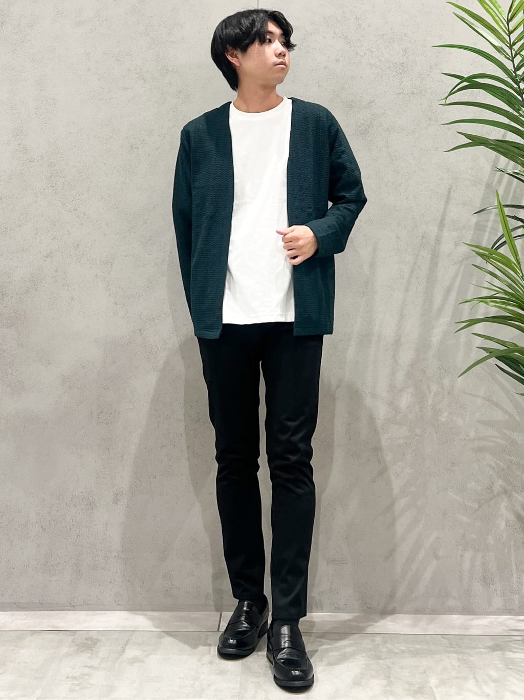 SHI-MAさんの「THE SHOP TK｜【セットでお買い得！！】長袖カーディガン＋半袖Tシャツ　洗濯機OK/吸水速乾(Tシャツのみ)」を使ったコーディネート