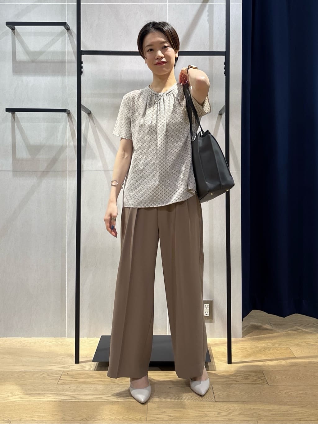 kanaeさんの「INDIVI｜【軽く羽織れる！】ダブルジャケット」を使ったコーディネート