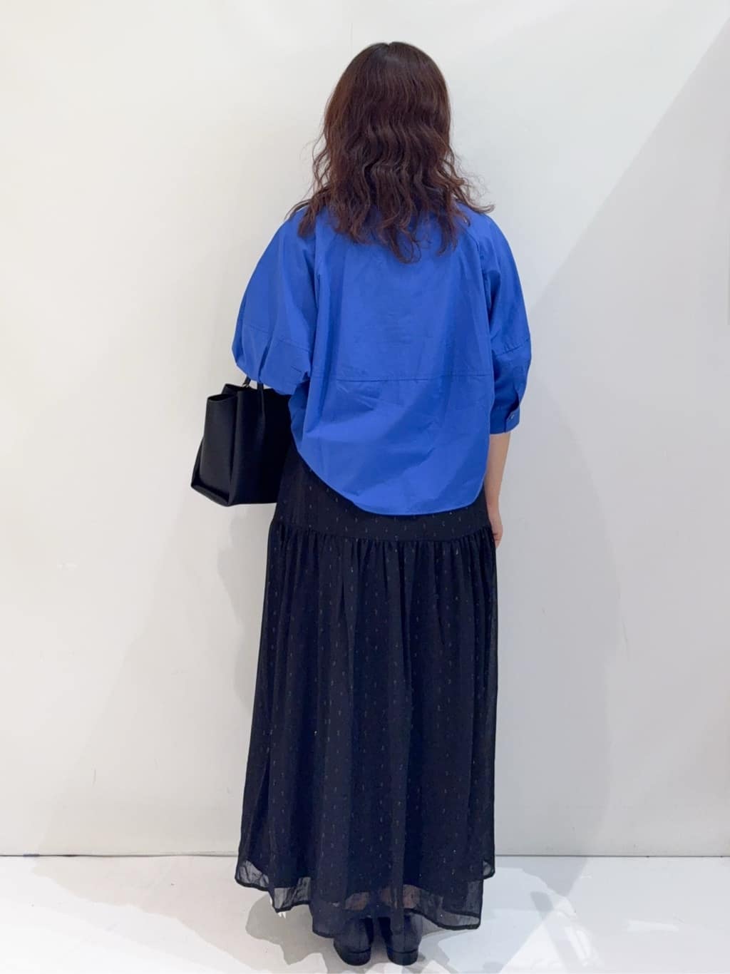 nakkoさんの「OPAQUE.CLIP｜切替フォルムシャツ【洗濯機洗い可】」を使ったコーディネート