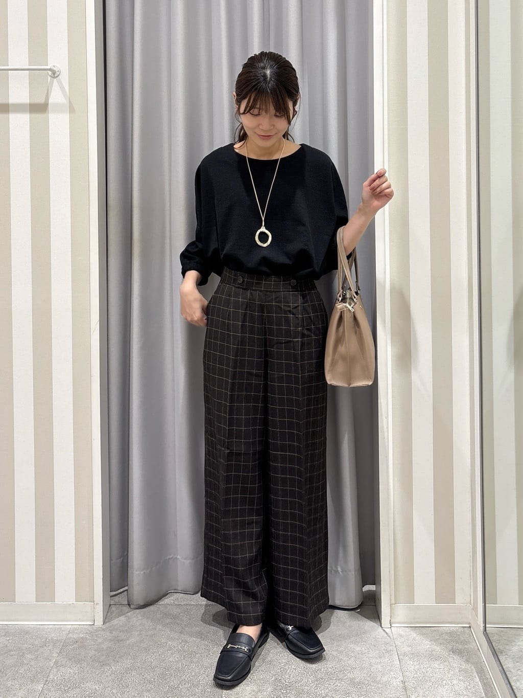 Rikaさんの「SHOO･LA･RUE｜【S-LL/7分袖】ゆるシルエットが心地よい ドルマントップス」を使ったコーディネート