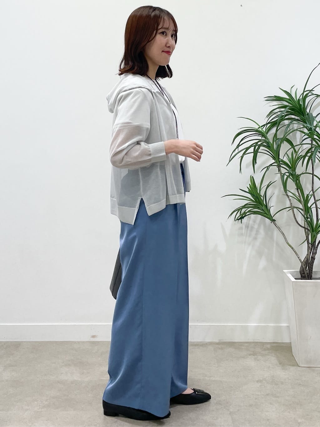 yukariさんの「Reflect｜【インナーにおすすめ◎】シアーネックデザインプルオーバー」を使ったコーディネート