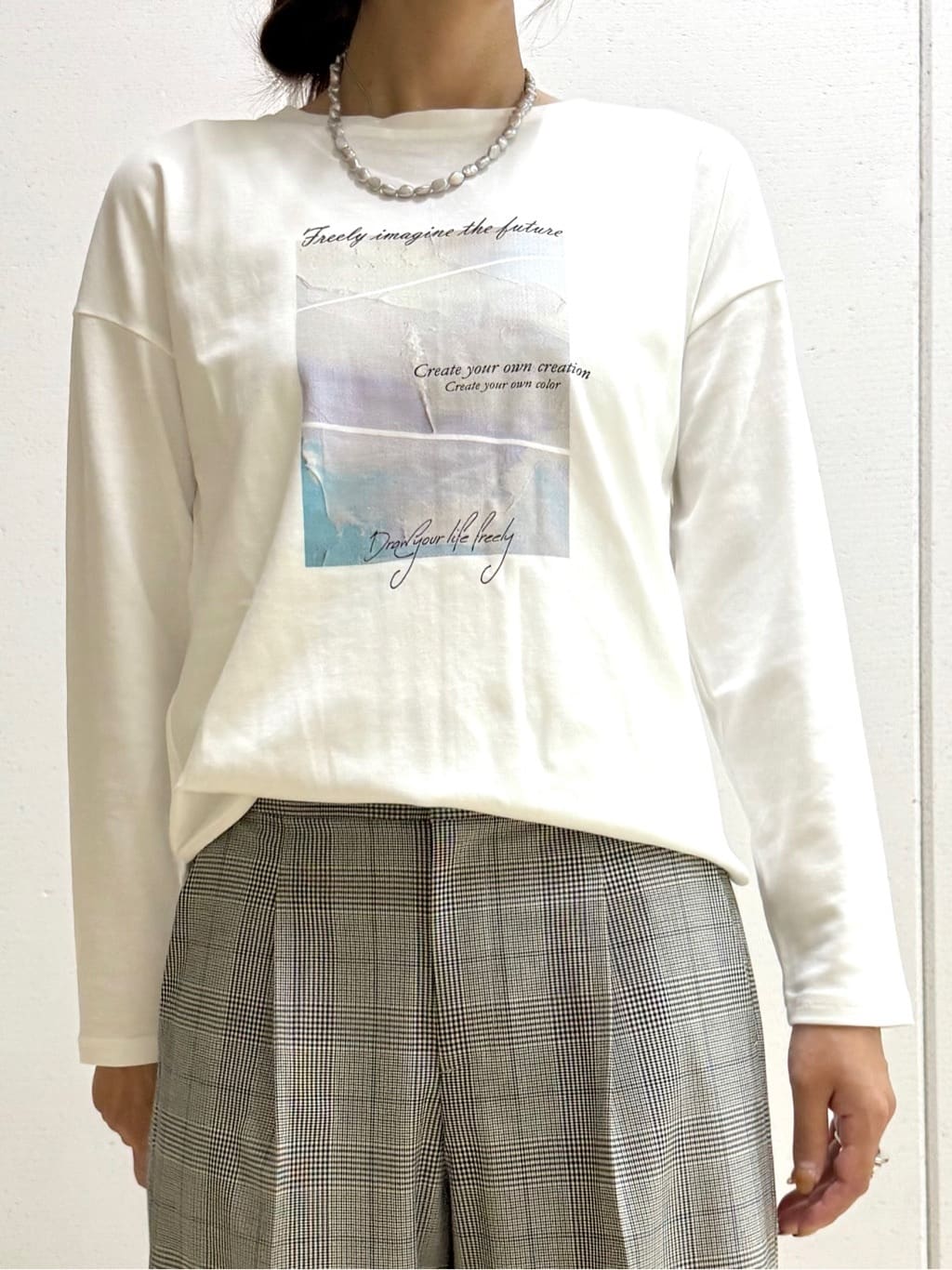 mamiさんの「INDIVI｜【体型カバー／清涼感】シアーオーバーシャツ」を使ったコーディネート