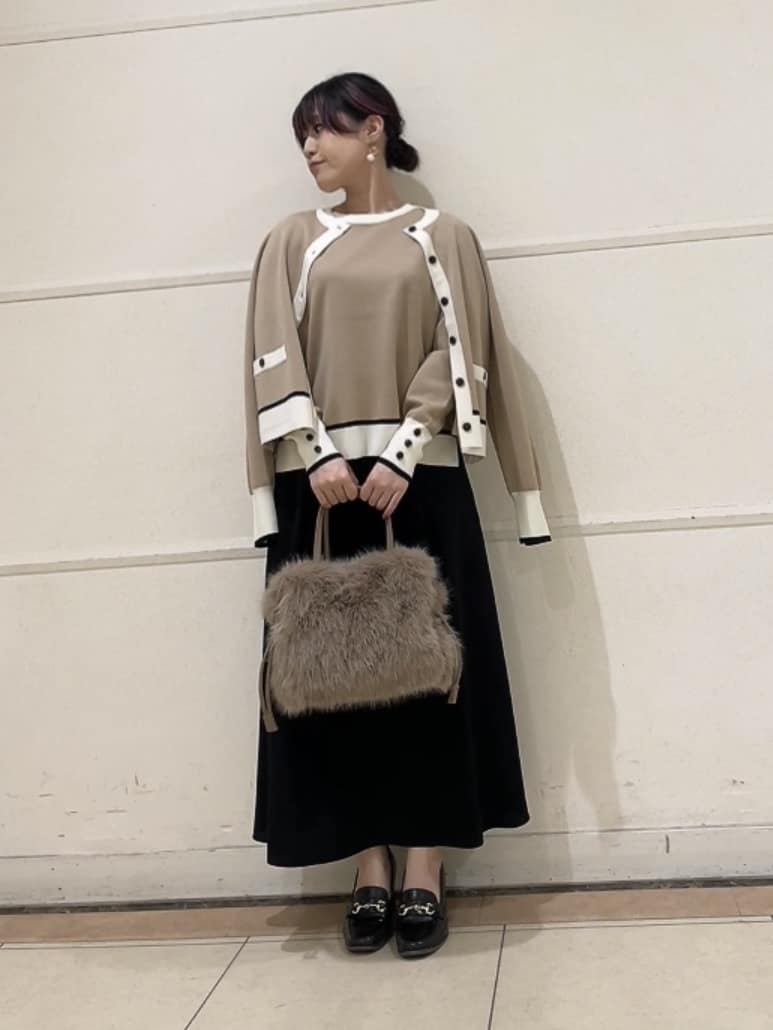 watanabeさんの「UNTITLED｜【アンサンブル可/ジャケット風】ウールミラノリブカーディガン」を使ったコーディネート