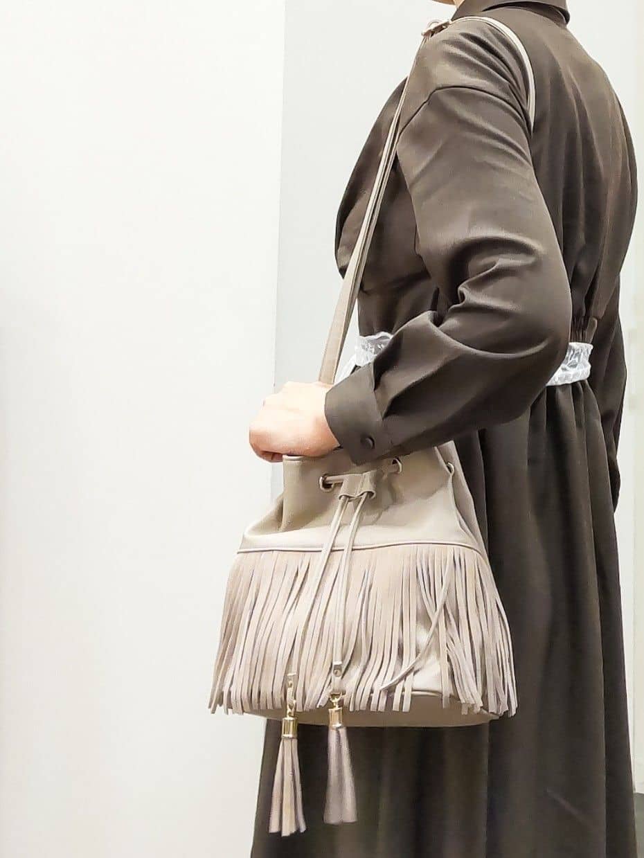 やまちゃんさんの「grove｜品よくまとう、大人のシャツワンピース」を使ったコーディネート