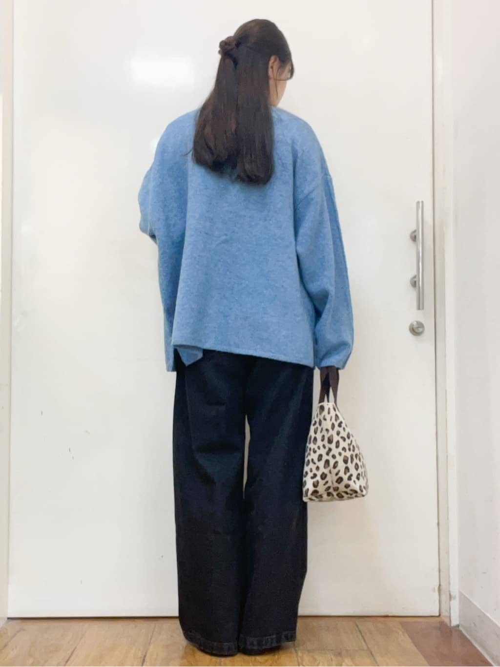 sakiさんの「SHOO･LA･RUE｜【洗濯機可/S-LL】毎日コーデに シアーテレコロンT」を使ったコーディネート