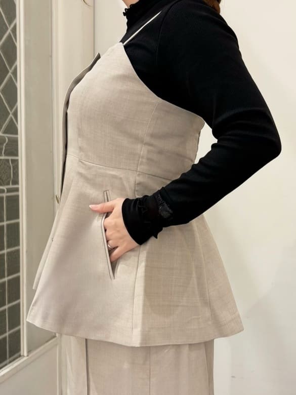 なるみんさんの「grove｜【カセット服】主役級キャミビスチェ」を使ったコーディネート