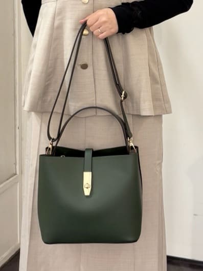 なるみんさんの「grove｜【カセット服】主役級キャミビスチェ」を使ったコーディネート