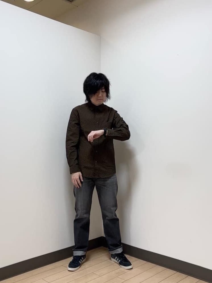 あきやまさんの「TAKEO KIKUCHI｜【3D ナイロン ストレッチ】ジップアップ フードブルゾン」を使ったコーディネート