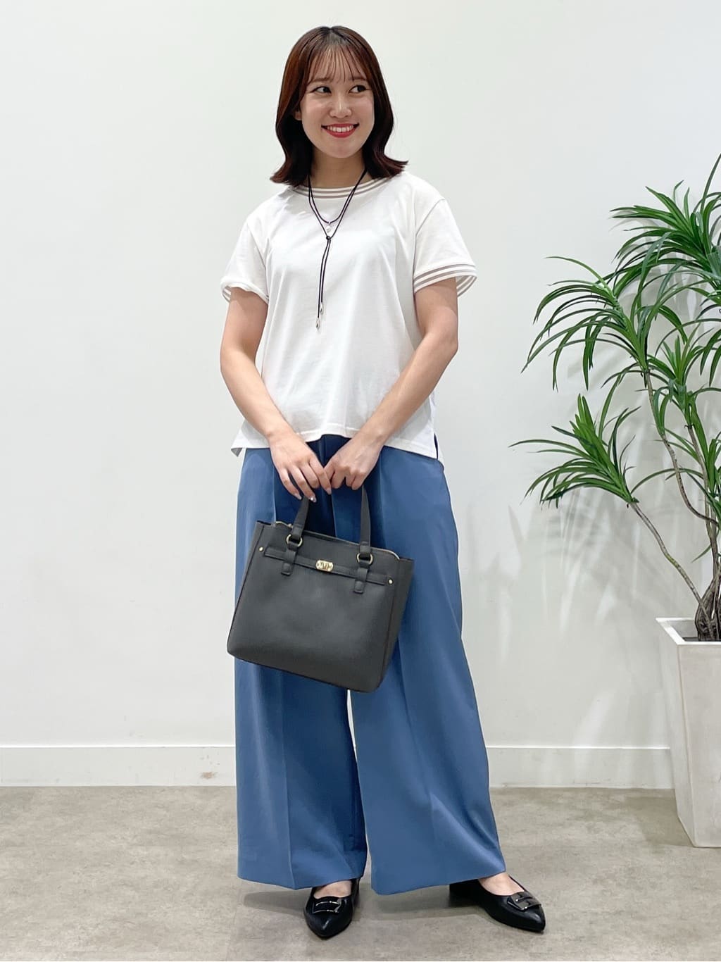 yukariさんの「Reflect｜【インナーにおすすめ◎】シアーネックデザインプルオーバー」を使ったコーディネート