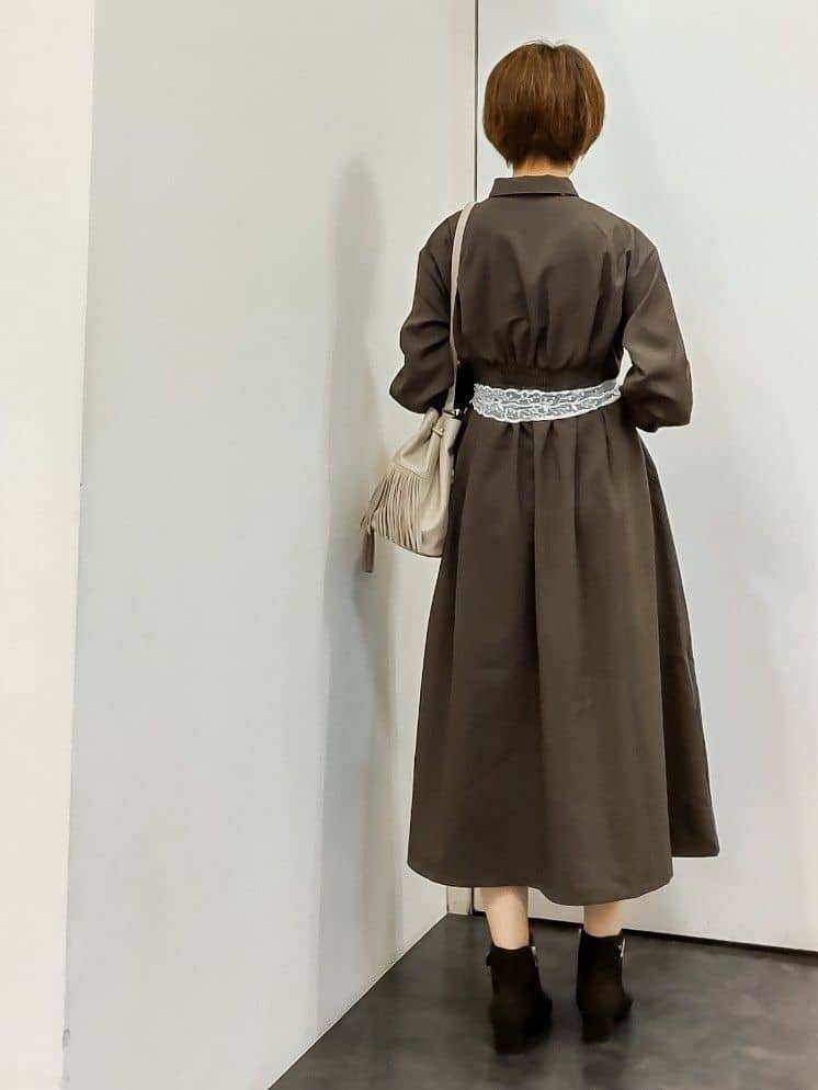 やまちゃんさんの「grove｜品よくまとう、大人のシャツワンピース」を使ったコーディネート