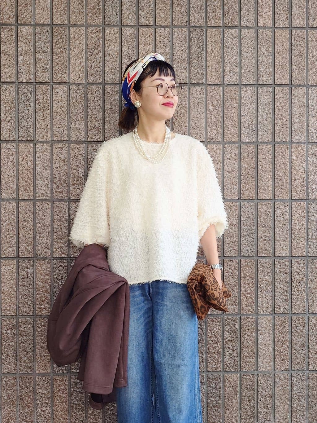 MUTSUKOさんの「UNTITLED｜【洗える/軽羽織り】マシュマロタッチ　スエード調コート」を使ったコーディネート