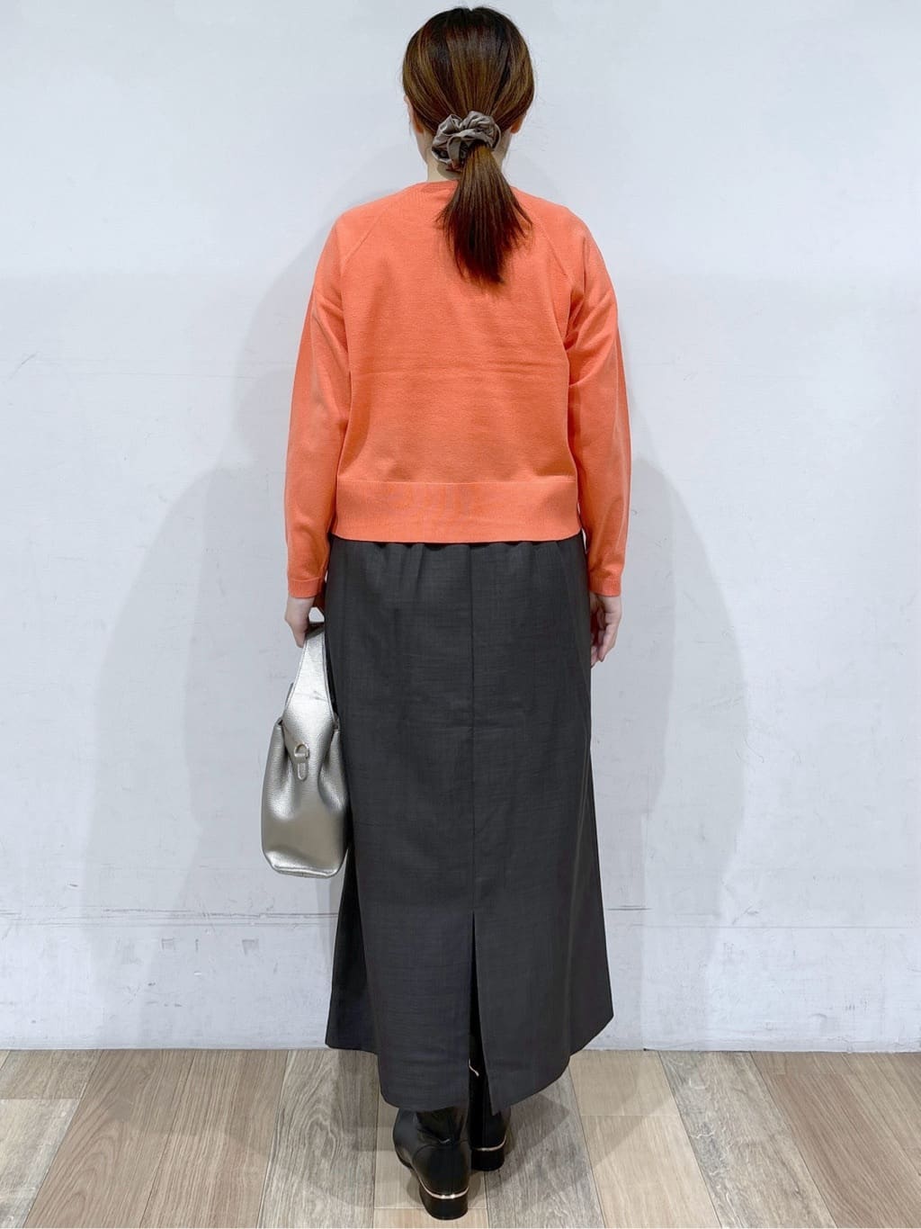 るーさんの「grove｜【カセット服】洗えるストレートシルエットスカート」を使ったコーディネート