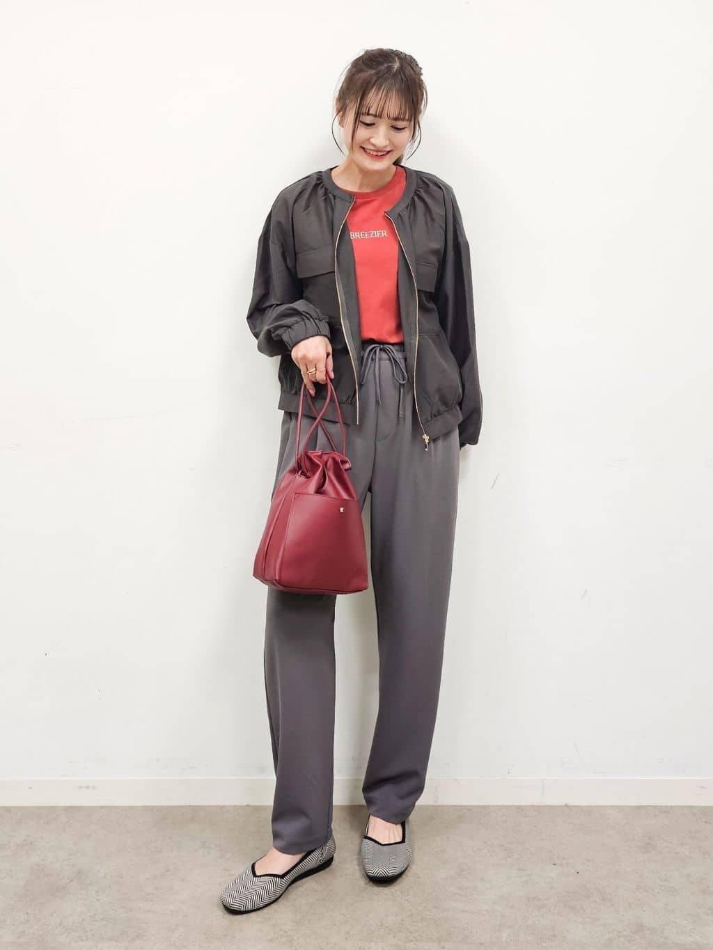 ゆゆさんの「SHOO･LA･RUE｜【S-LL】寒暖差のある時期に 大人上品なシアーブルゾン」を使ったコーディネート
