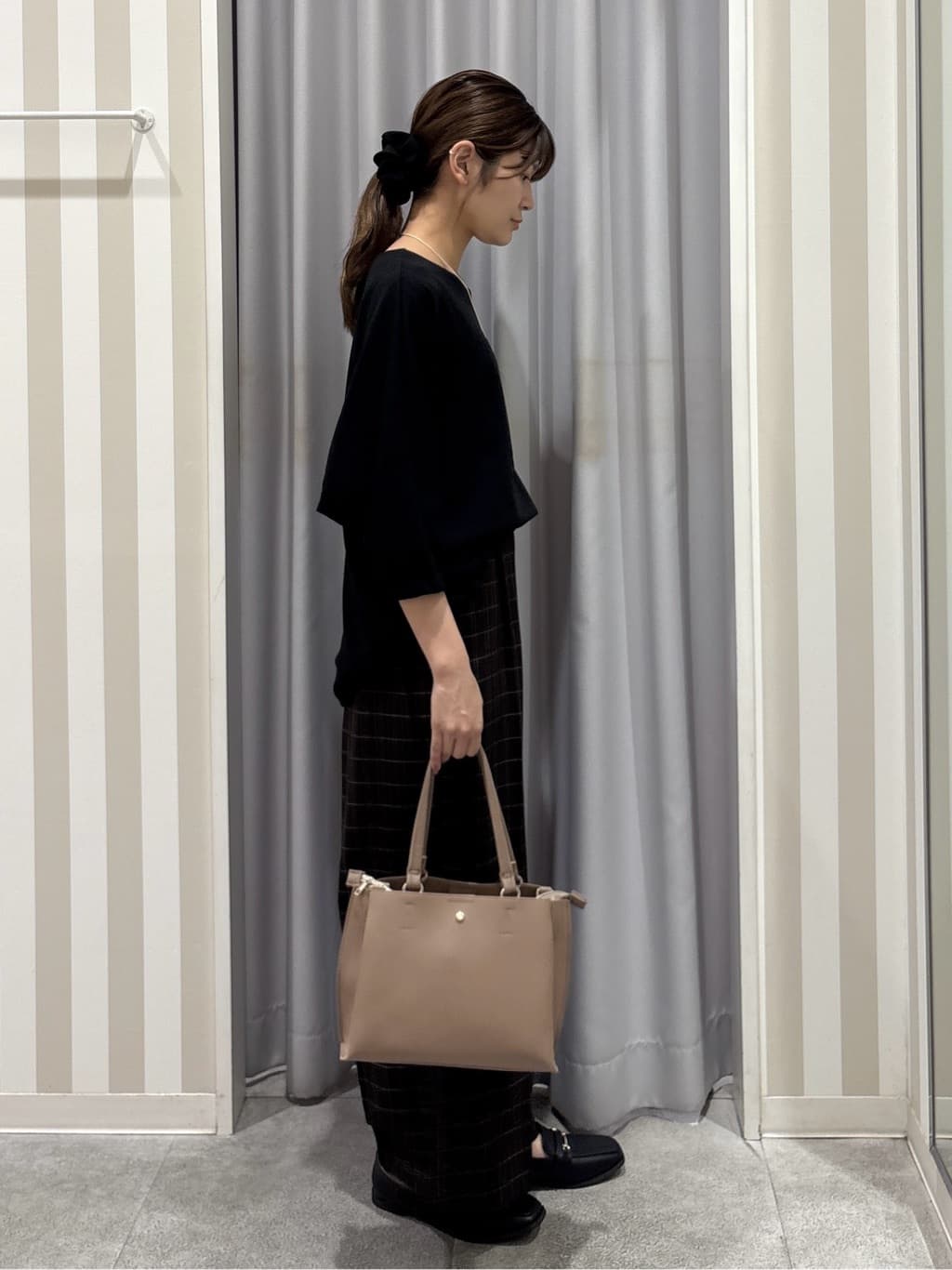 Rikaさんの「SHOO･LA･RUE｜【S-LL/7分袖】ゆるシルエットが心地よい ドルマントップス」を使ったコーディネート