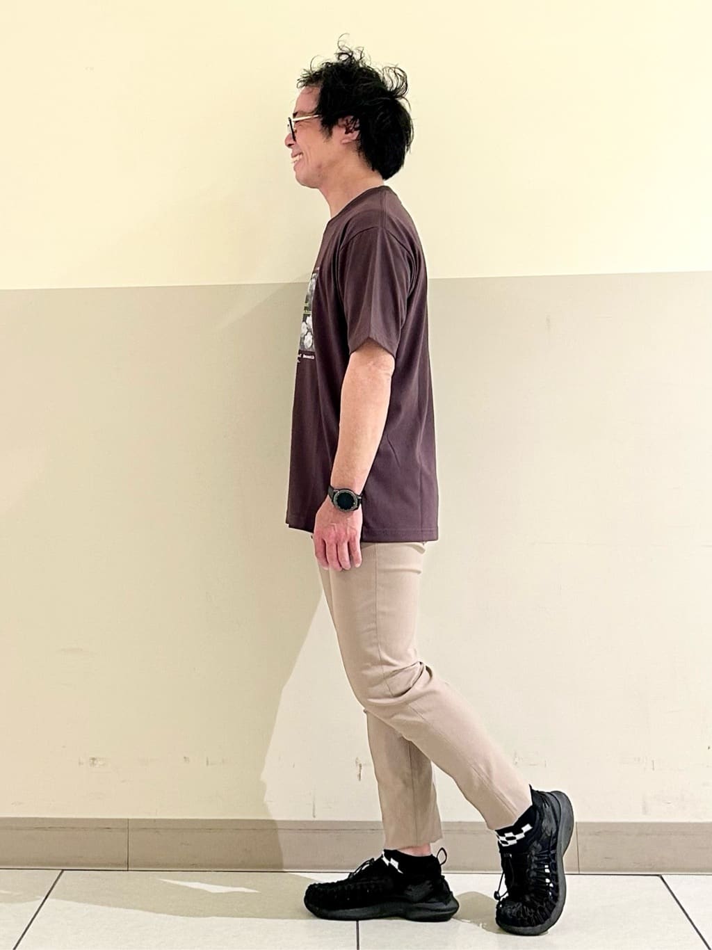 KENJI Iさんの「THE SHOP TK｜リサイクルアート半袖Tシャツ【接触冷感/洗濯機OK】」を使ったコーディネート