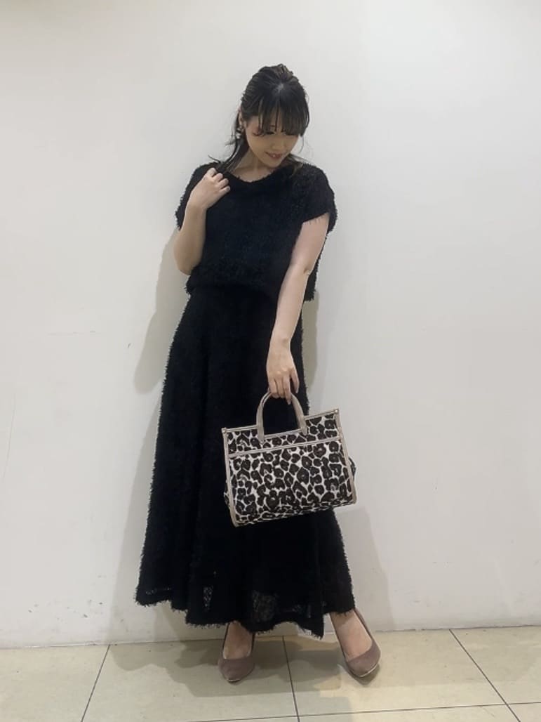 watanabeさんの「UNTITLED｜【セットアップ可/洗える】フェザーフレンチスリーブブラウス」を使ったコーディネート
