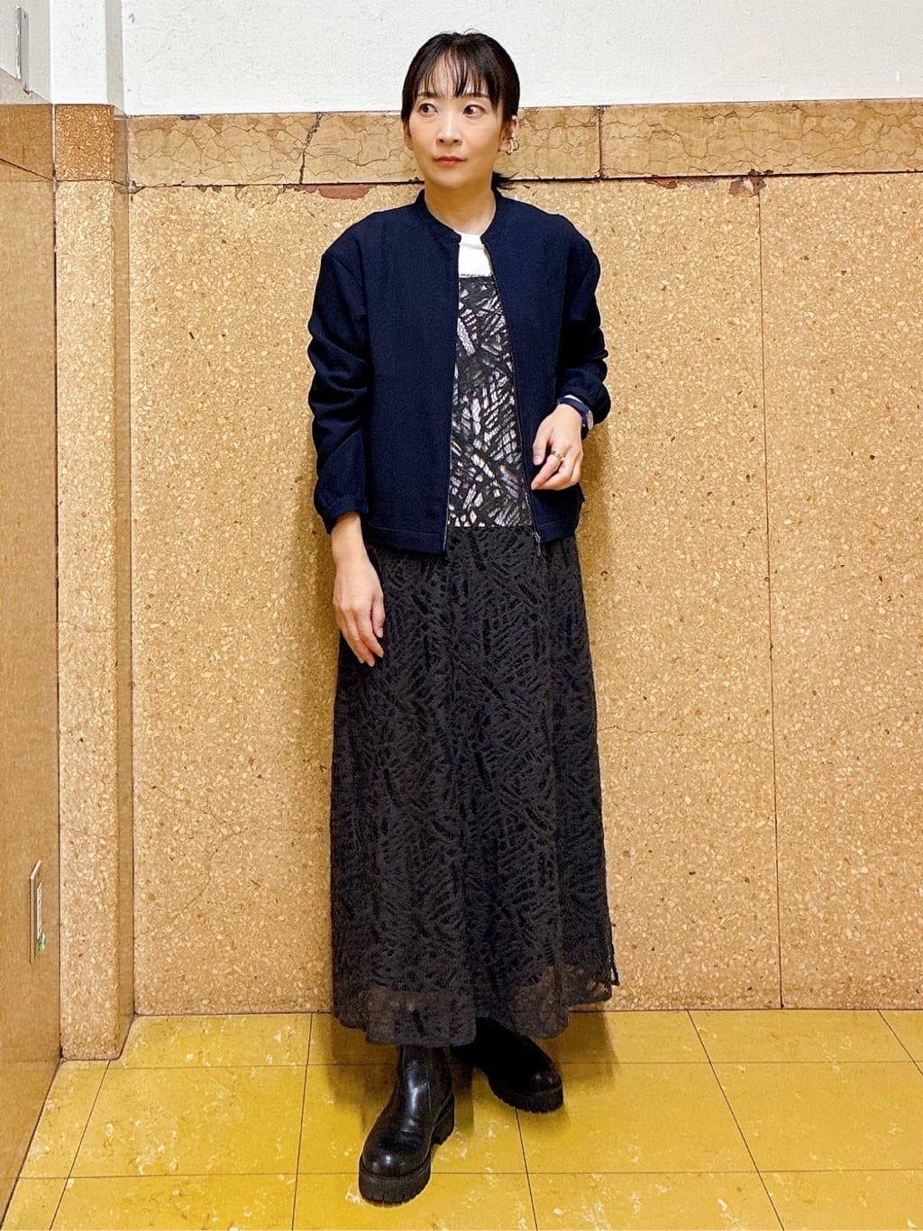 hattoriさんの「INDIVI｜レザー調ギャザースカート」を使ったコーディネート