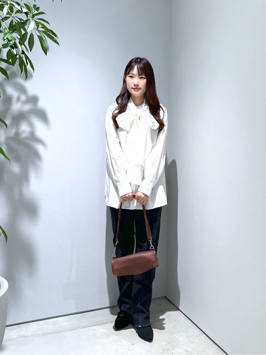 Renoさんの「INDIVI｜【MILLELA FIRENZE】ソフトレザーショルダーバッグ」を使ったコーディネート