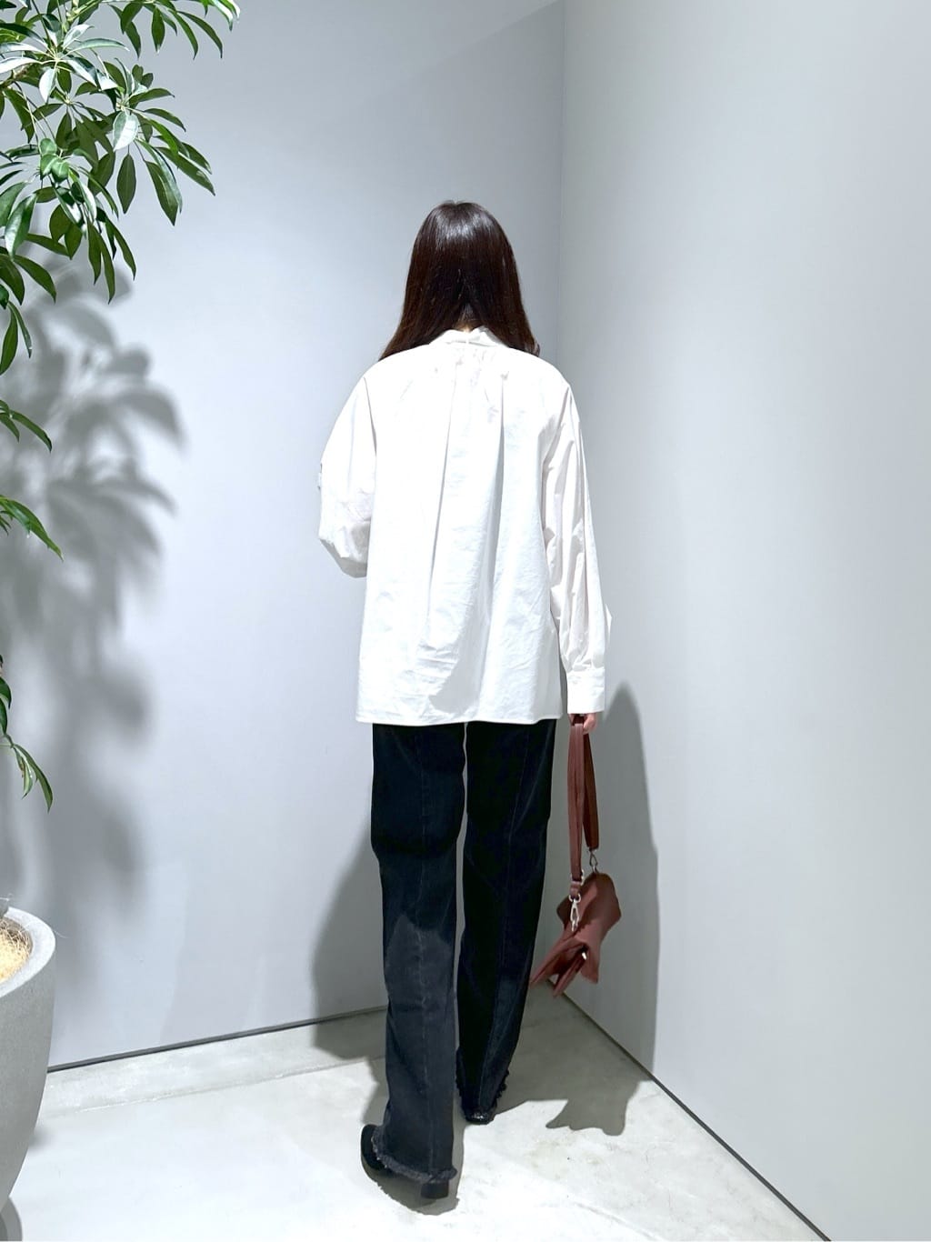 Renoさんの「INDIVI｜【MILLELA FIRENZE】ソフトレザーショルダーバッグ」を使ったコーディネート