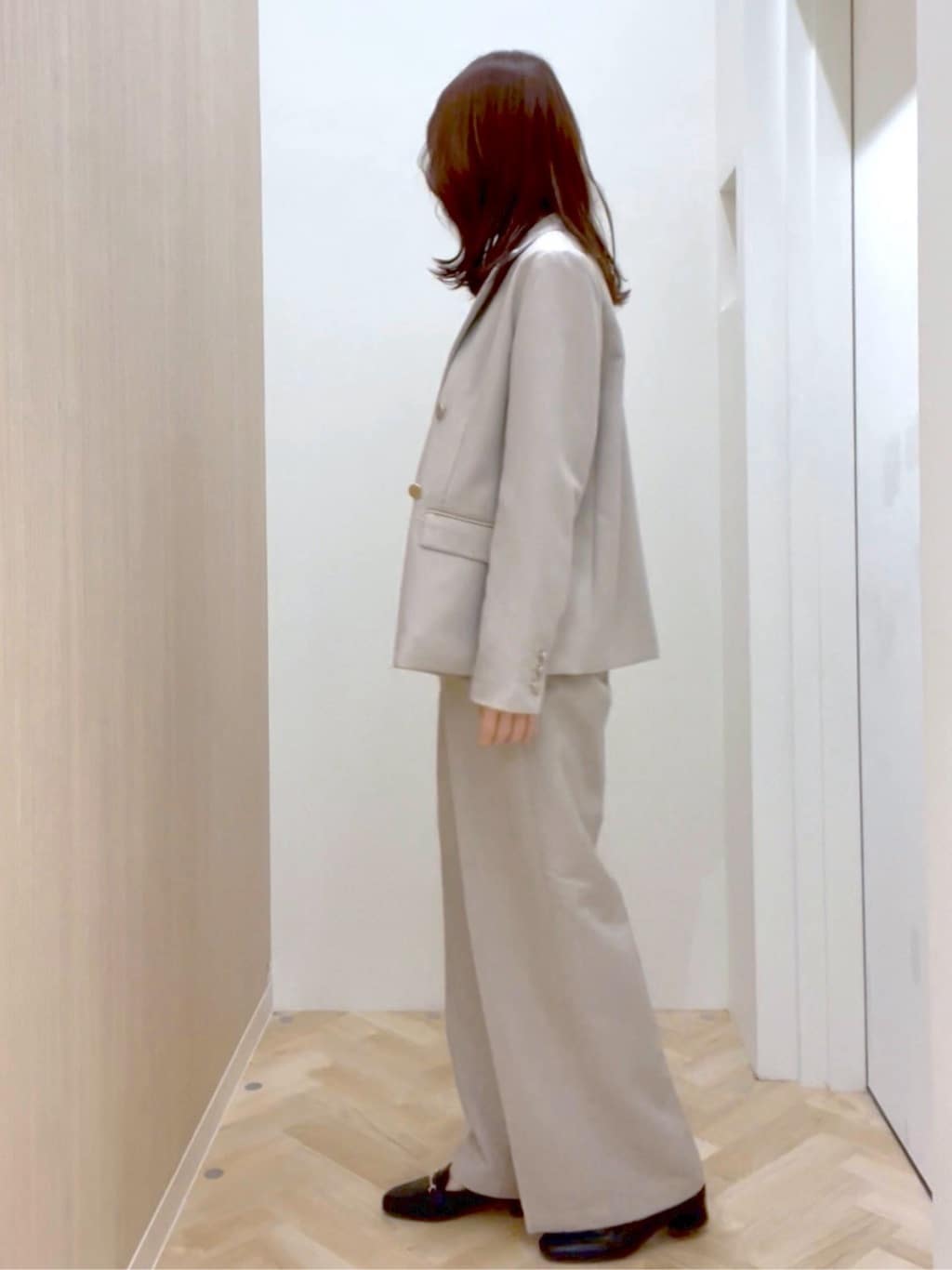  おまつさんの「grove｜【カセット服】ダブルブレストテーラードジャケット」を使ったコーディネート