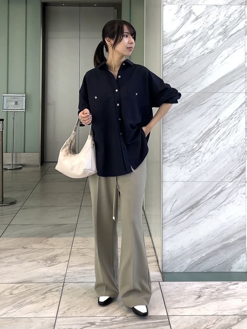 cotaniさんの「grove｜【カセット服/選べる着丈】洗濯機で洗えるオーバーシャツ」を使ったコーディネート
