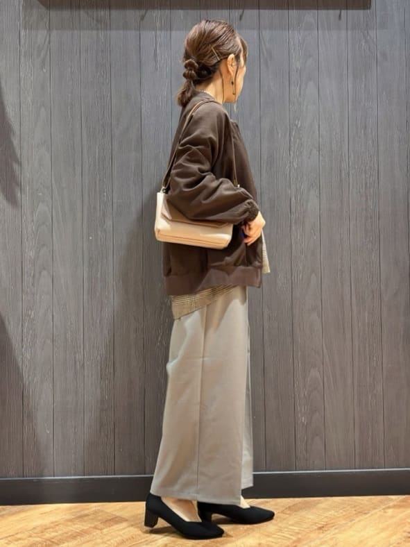 meiさんの「SHOO･LA･RUE｜【洗濯機可/S-LL】さっと羽織れる 軽量リブブルゾン」を使ったコーディネート