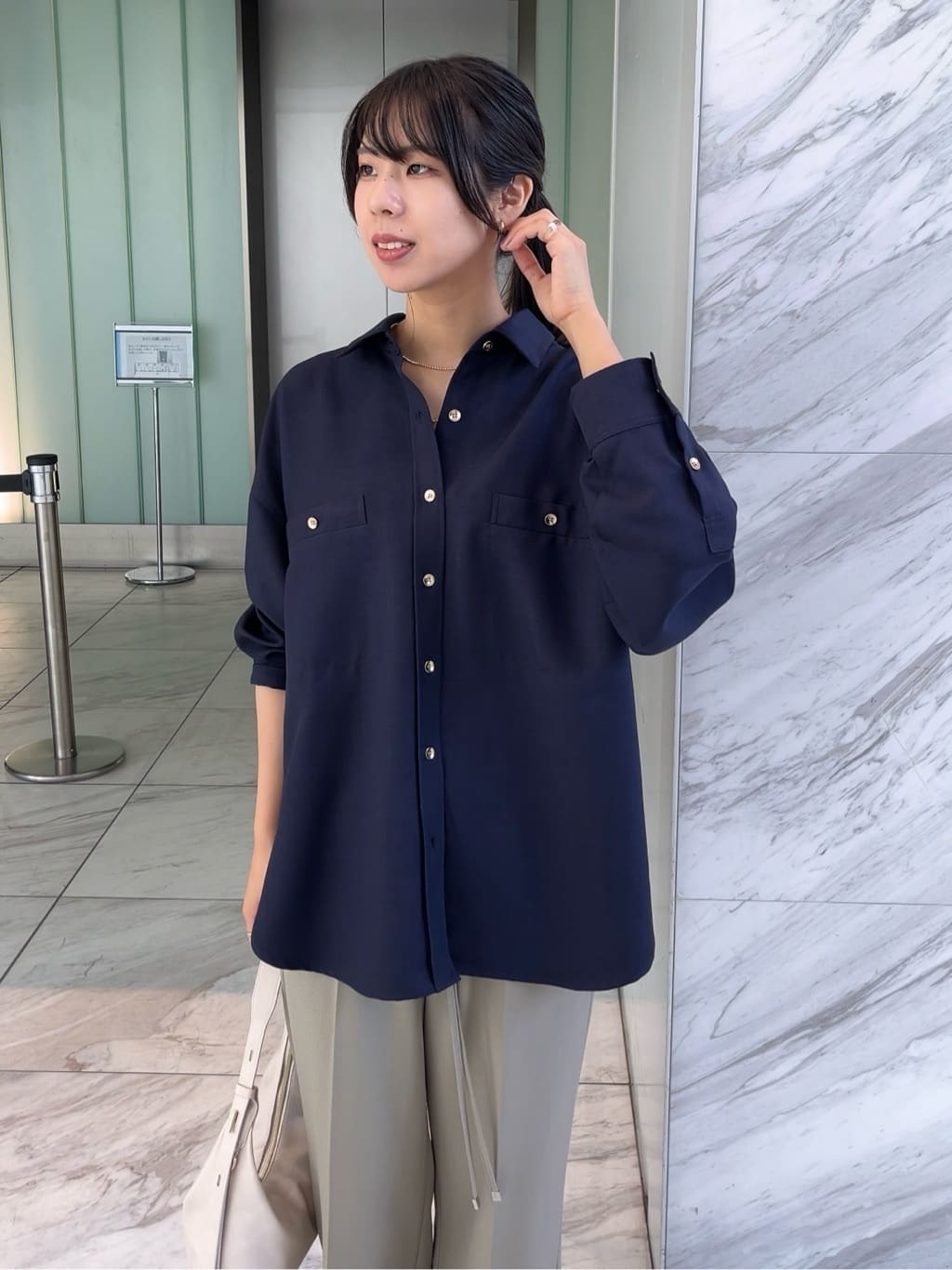 cotaniさんの「grove｜【カセット服/選べる着丈】洗濯機で洗えるオーバーシャツ」を使ったコーディネート