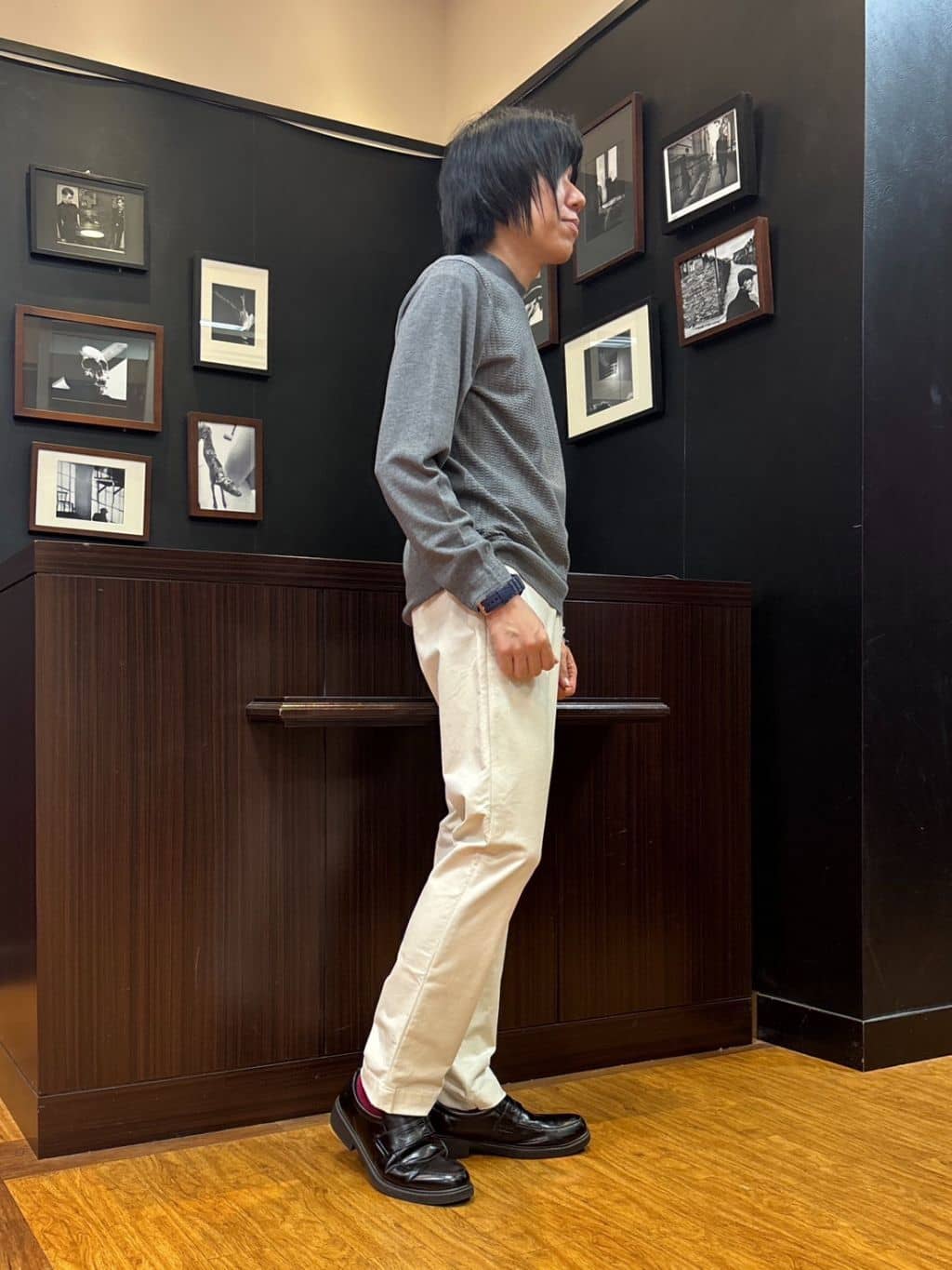 moritaさんの「TAKEO KIKUCHI｜サイドゴアストレッチコーデュロイパンツ」を使ったコーディネート