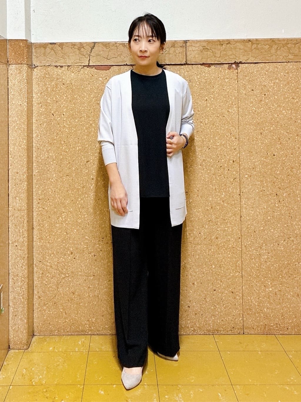 hattoriさんの「INDIVI｜【セットアップ可能】ビスチェレイヤード風トップス」を使ったコーディネート
