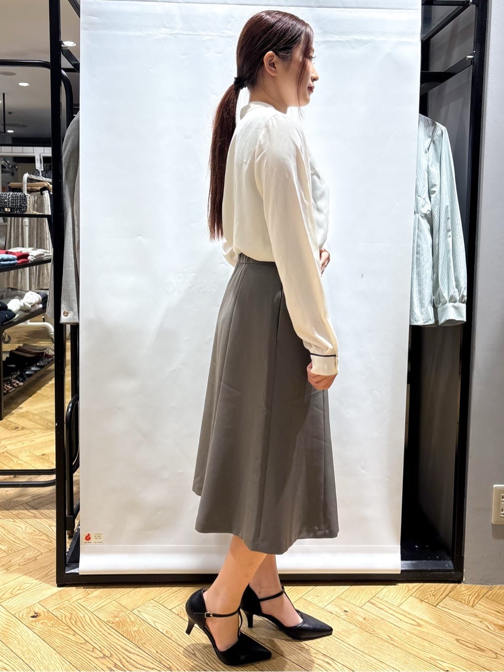 ふうかさんの「index｜タックデザインバンドカラーブラウス【洗濯機OK】」を使ったコーディネート