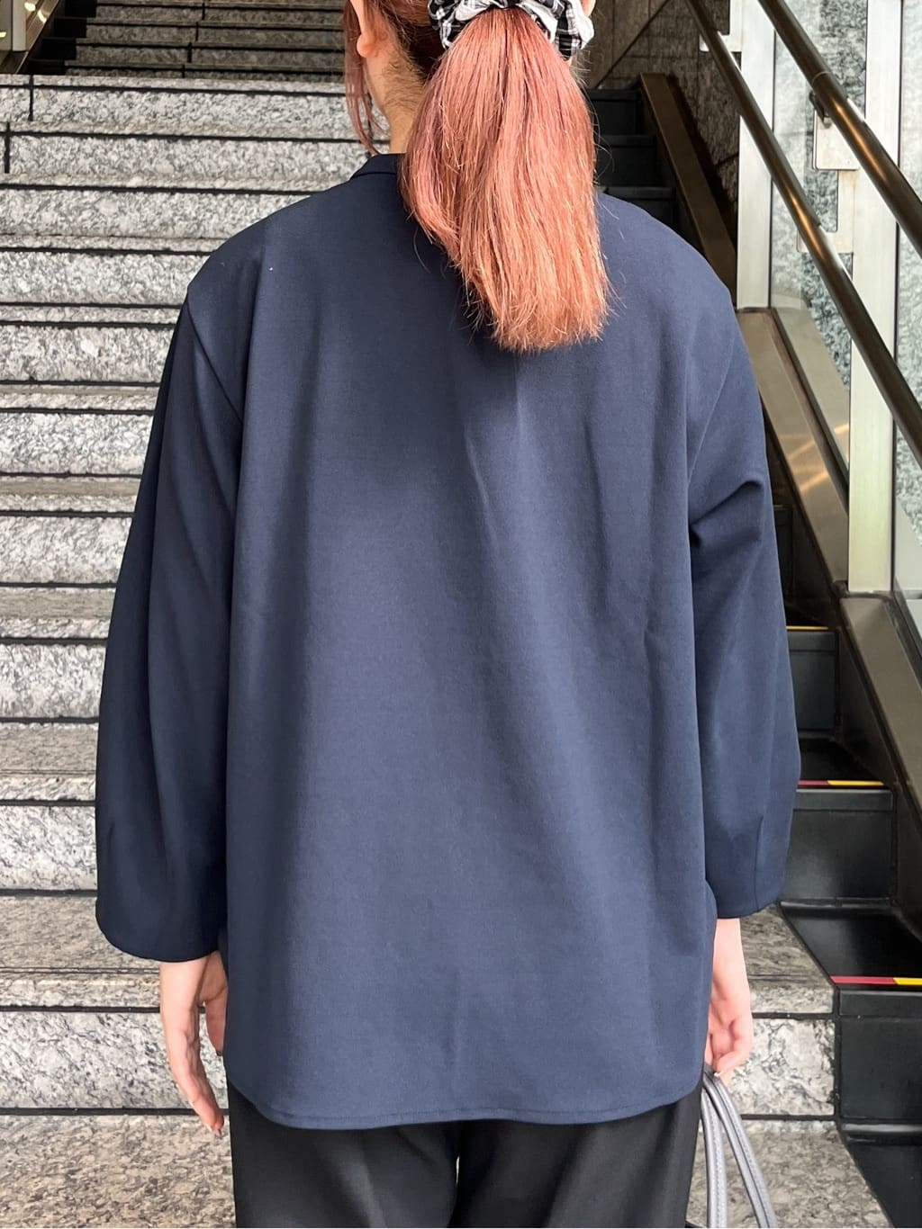 HANNAさんの「OPAQUE.CLIP｜スキッパートップス【吸水速乾／UVケア／洗濯機OK】」を使ったコーディネート